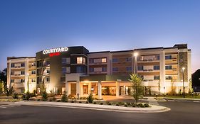 Courtyard By Marriott Hot Springs